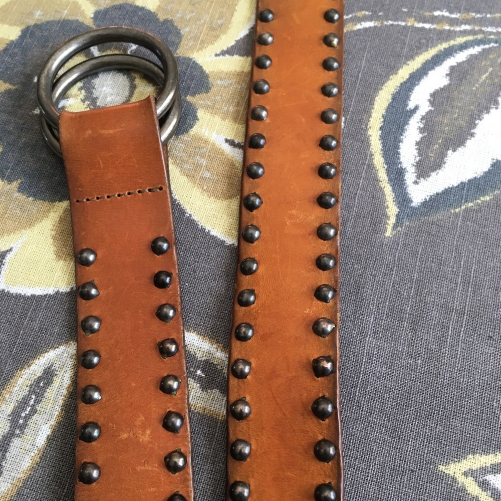 🚫SOLD onMericari🚫Gap Studded Leather Belt